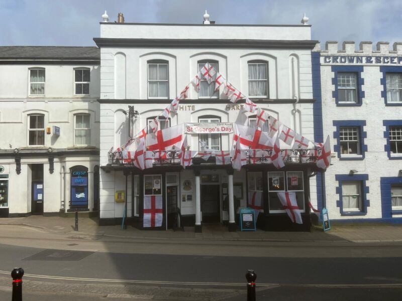 Image for the Tweet beginning: Happy St George's Day! #stgeorgesday